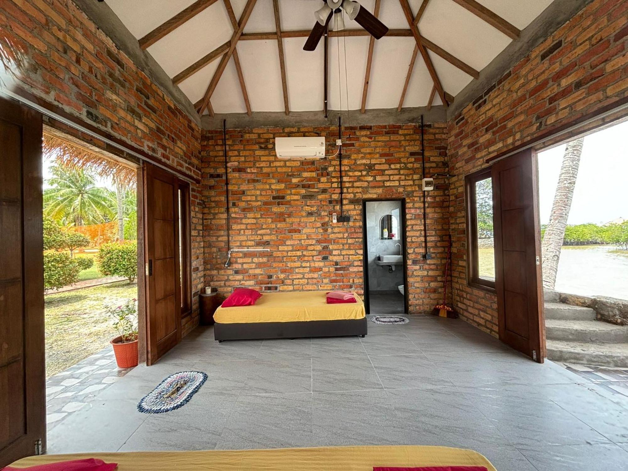 Loola Adventure Resort Teluk Bakau Pokoj fotografie