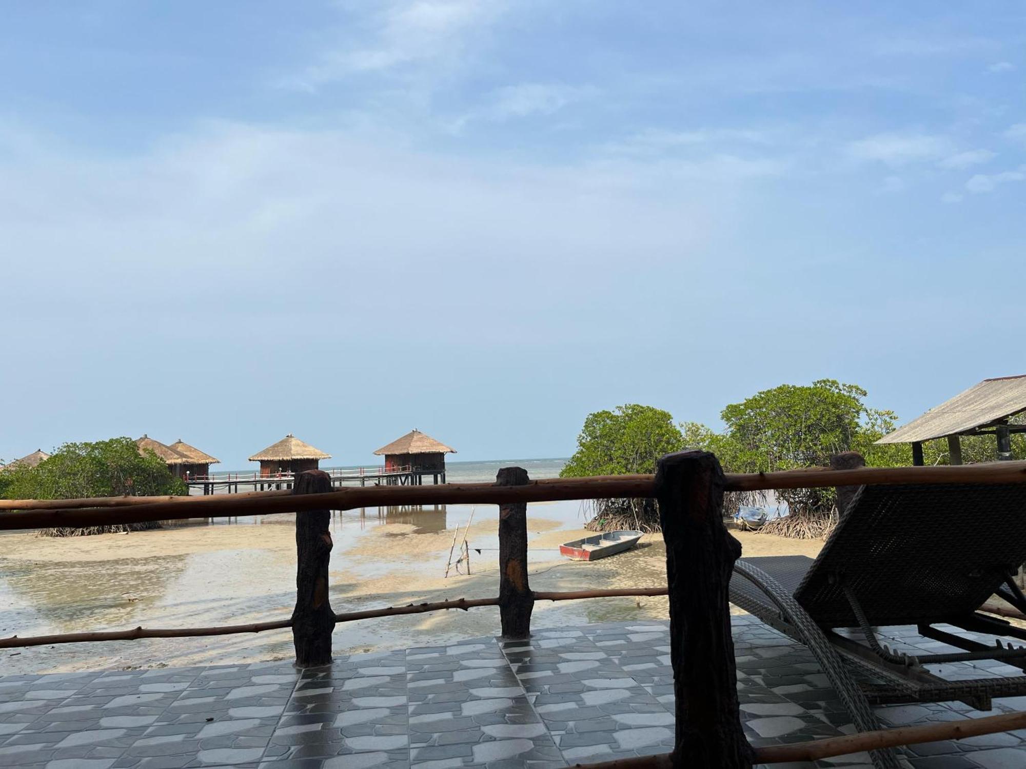 Loola Adventure Resort Teluk Bakau Exteriér fotografie
